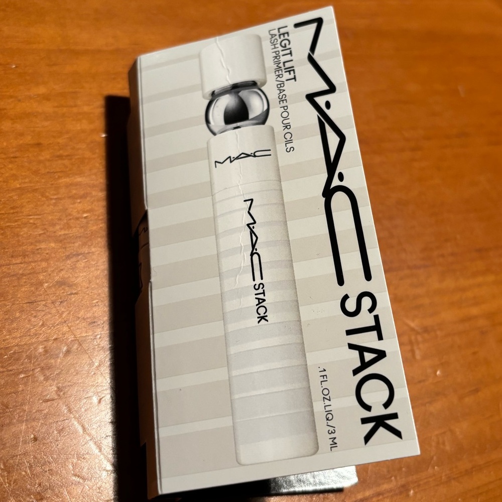 MAC Stack Lash Primer - Picture 4 of 16